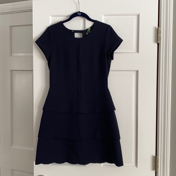 Club Monaco Dresses & Skirts - EUC Club Monaco dress sz 4
